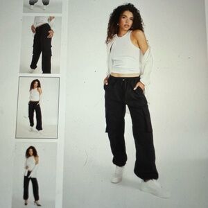 Shoe Dazzle Balloon Cargo Pants/Joggers  Size M NWT